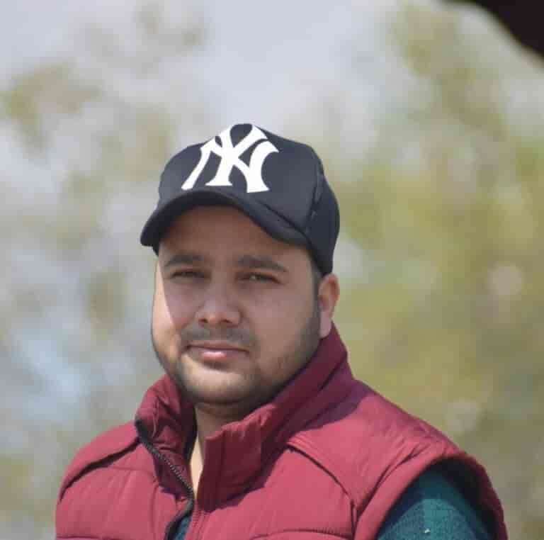 Indian authorities should stop persecuting journalists in Kashmir: IFJ
