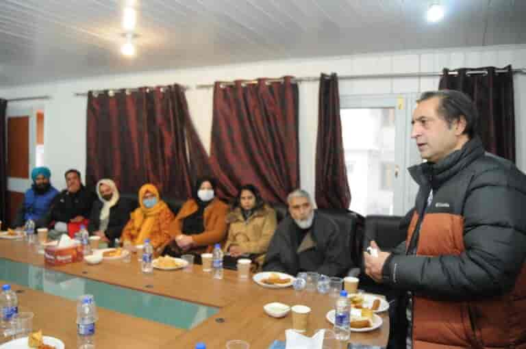 Elected DDC members should deliver for people of J-K in a fair manner: Lone