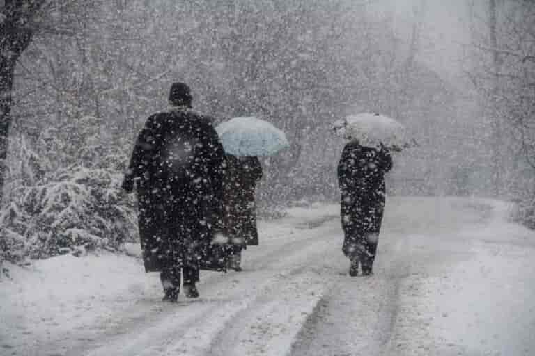 Snow brings respite from shivering cold conditions in Kashmir