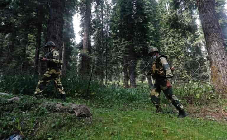 Intruder shot dead, another arrested along IB in J-K: BSF