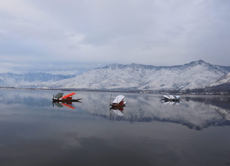 Night temp rises; rain, snowfall after Oct 17