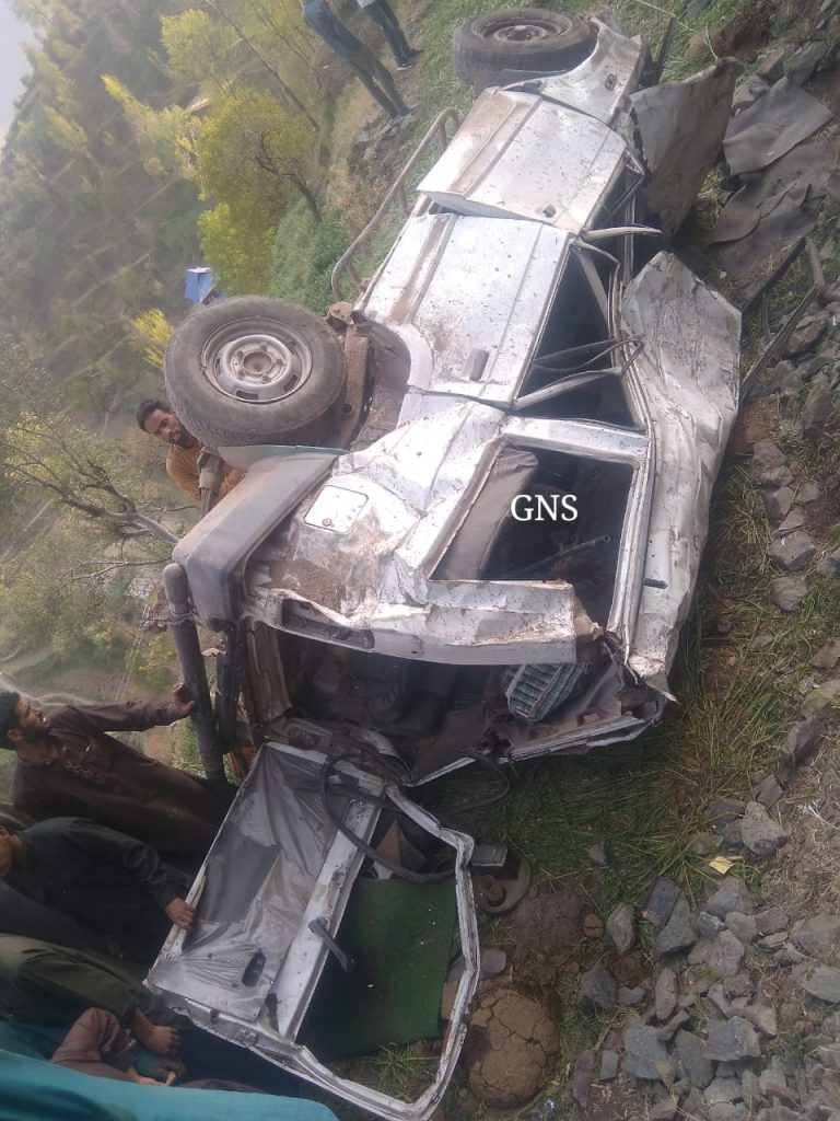 6 killed, 8 injured in Poonch road accident