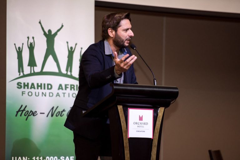 Shahid Afridi condemns attacks against Muslims in Palestine, India