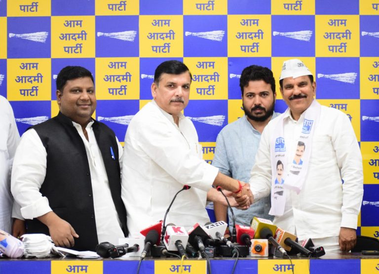 J-K: Former Minister Harsh Dev Singh among several leaders join AAP