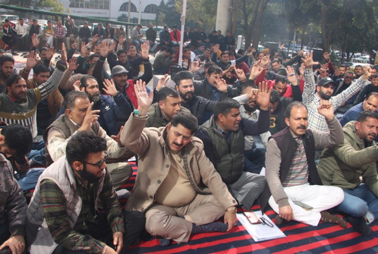 J-K: Patwaris defer strike for a month after discussion with govt