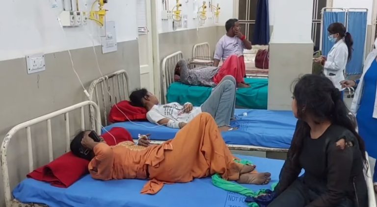 Dozen pilgrims injured in Udhampur road accident